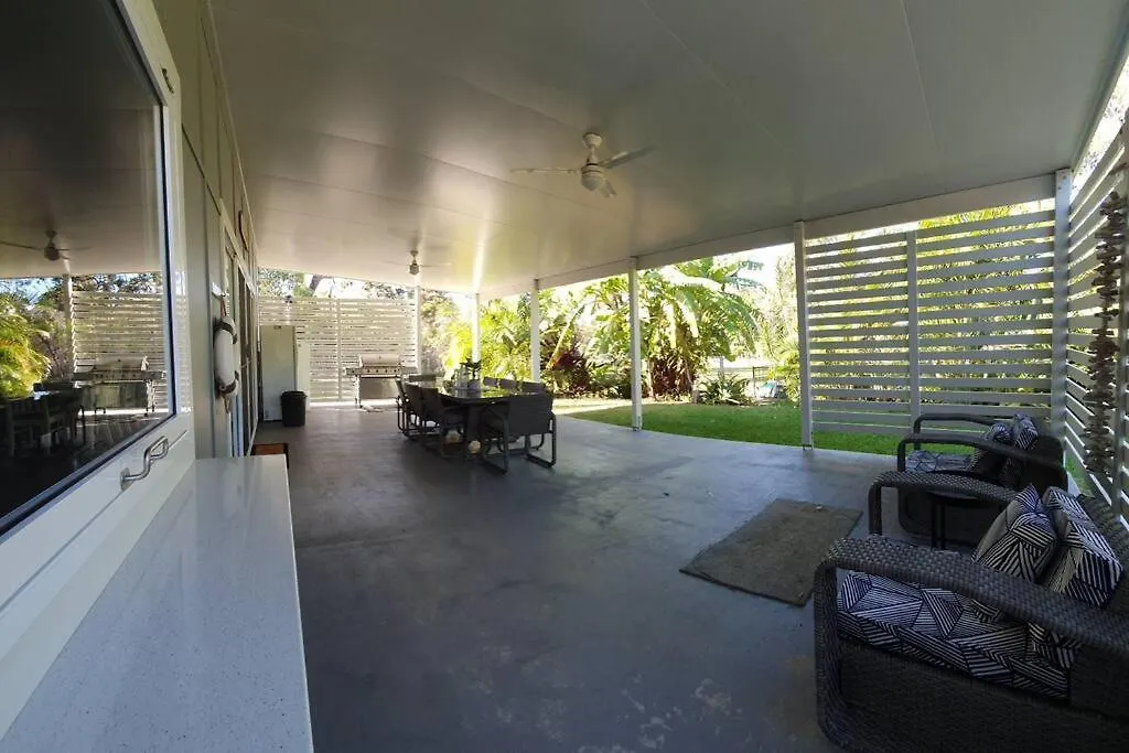 Holiday home Offshore Holiday House On Acreage Agnes Water Australia